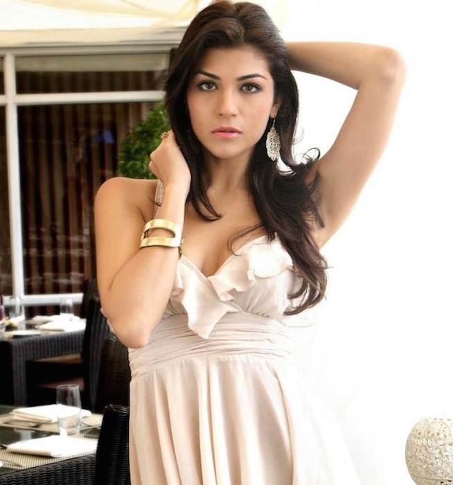 20 photos of anchor Archana Vijaya that will make your heads turn