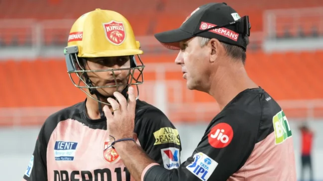 Arya with Ricky Ponting