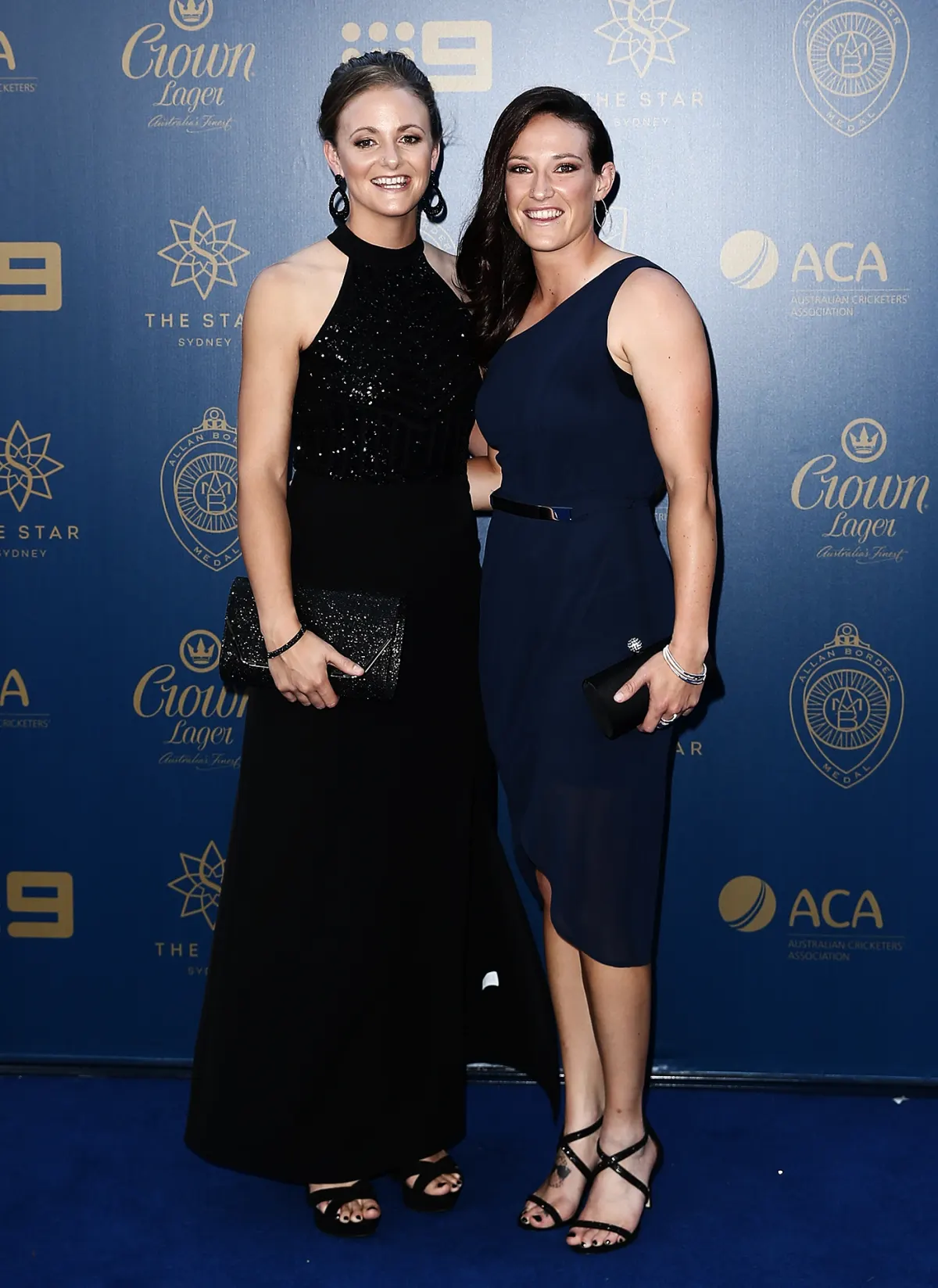 Jess Hollyoake, Megan Schutt